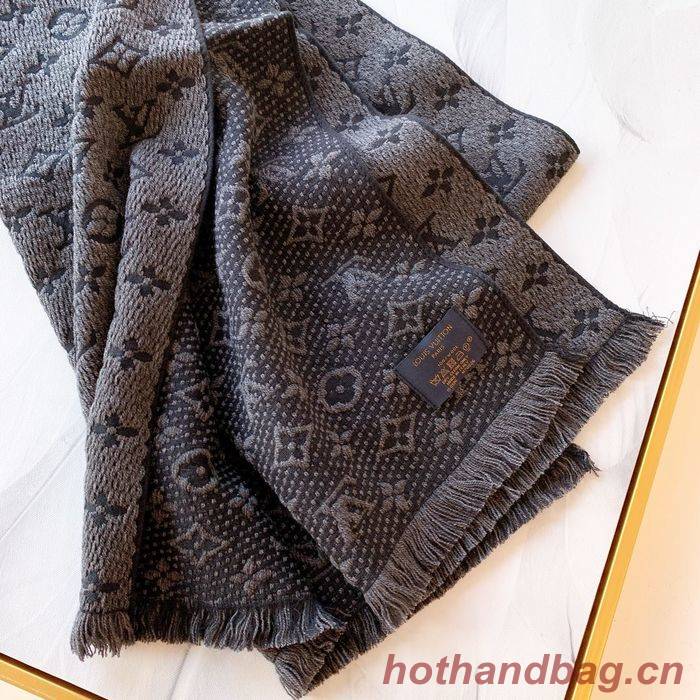 Louis Vuitton Scarf LV00030